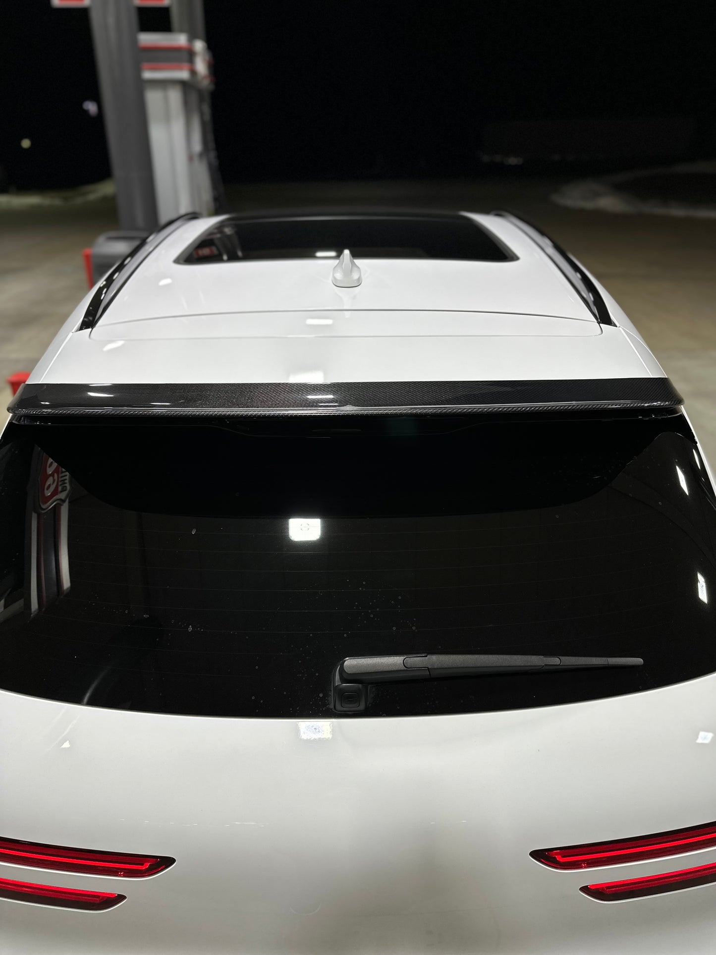 Carbon Fiber Rear Spoiler Genesis GV70